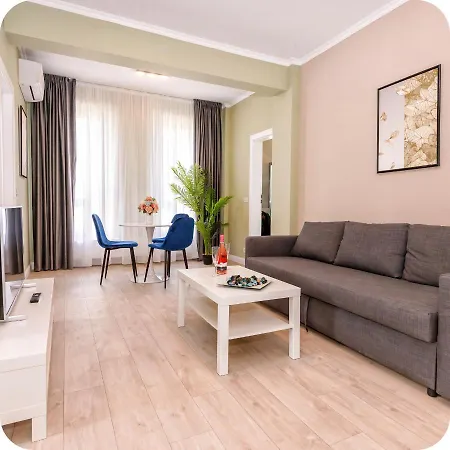 Aquarium 7 * Năvodari