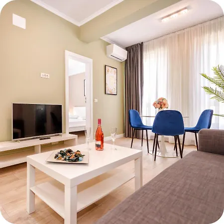 Aquarium 7 * Năvodari