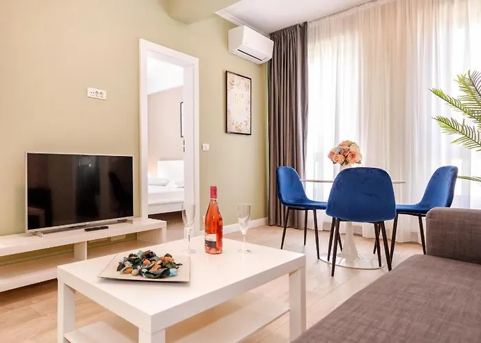 Aquarium 7 * Năvodari